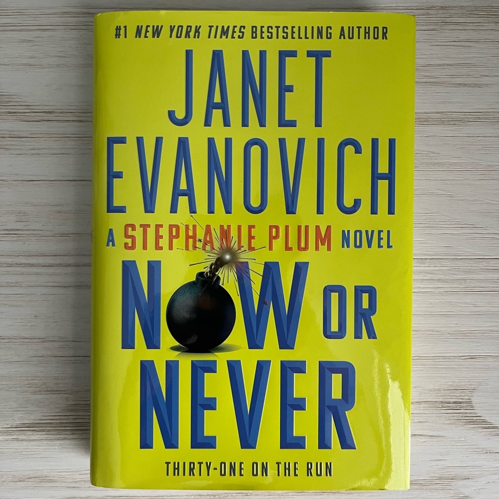 Now or Never by Janet Evanovich, Hardcover